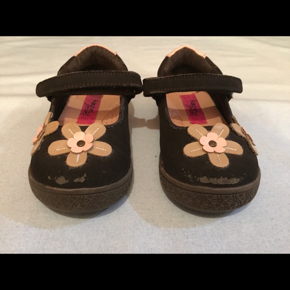 Mary Janes size 7m - Picture 2 of 2